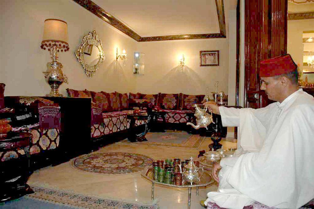 De Paris 4* Casablanca